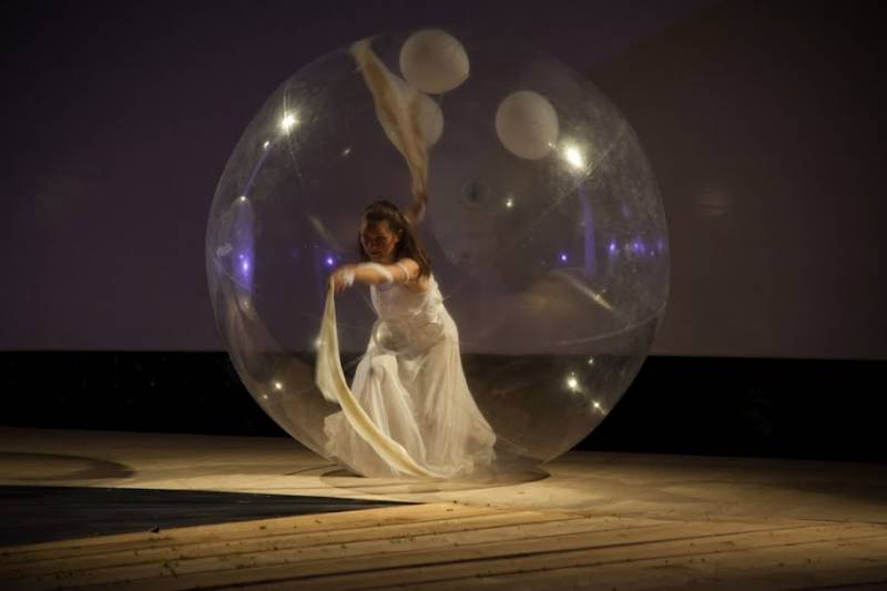 Bulle humaine 2 Cie Deux (2) Scnes en Corps